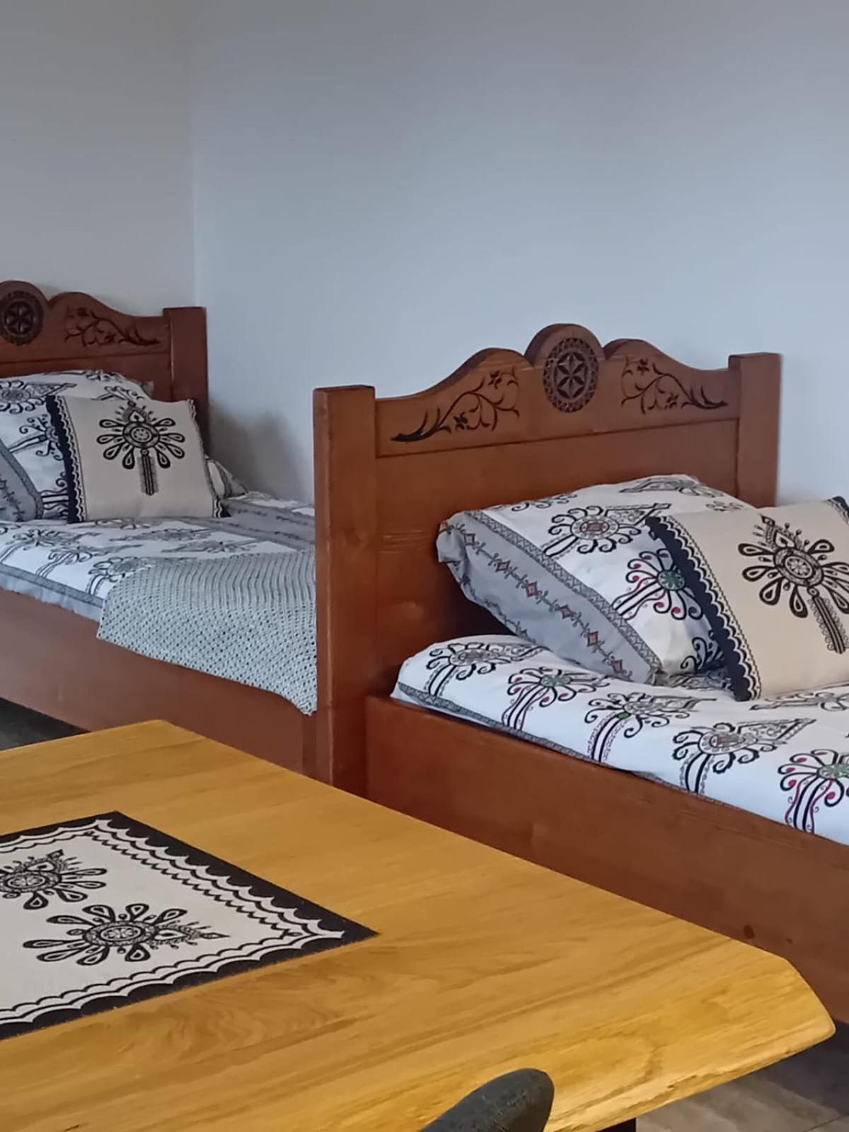 Pod Lipa Apartment *